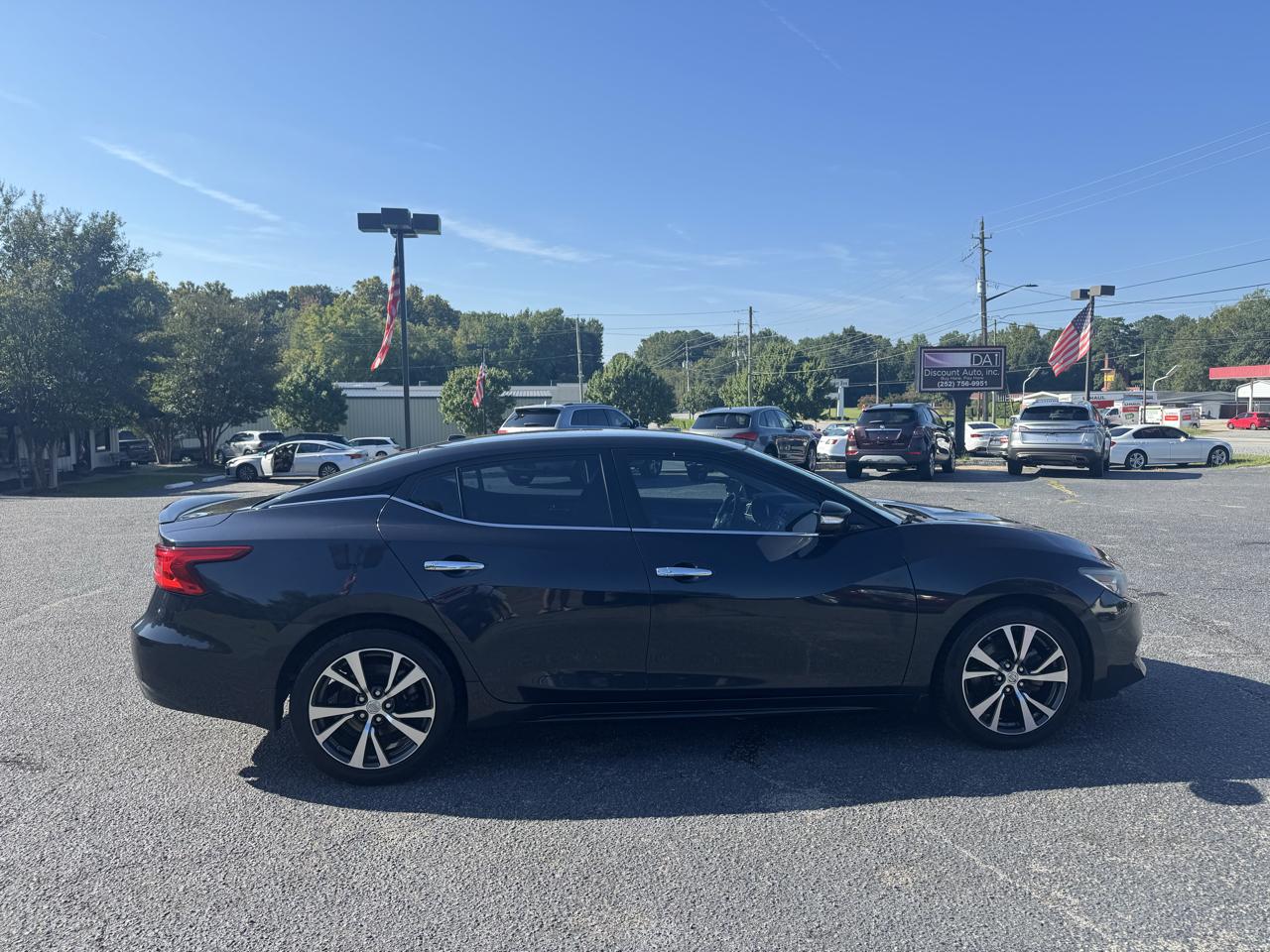 Nissan Maxima 4dr Sdn 3.5 SV 2016