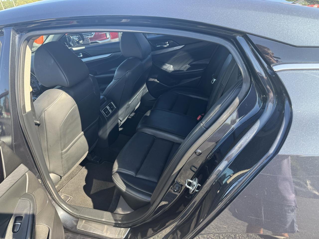 Nissan Maxima 4dr Sdn 3.5 SV 2016