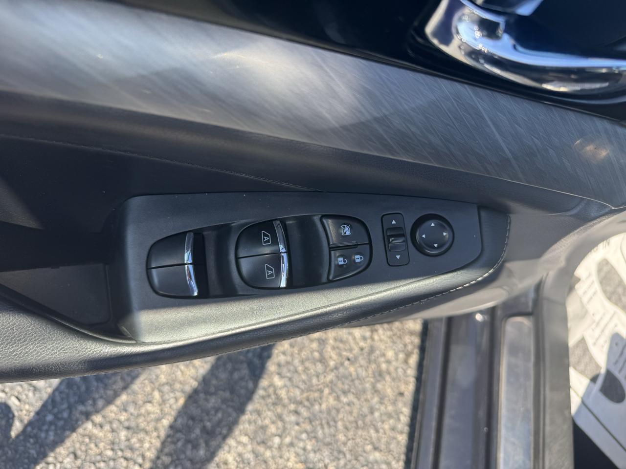 Nissan Maxima 4dr Sdn 3.5 SV 2016