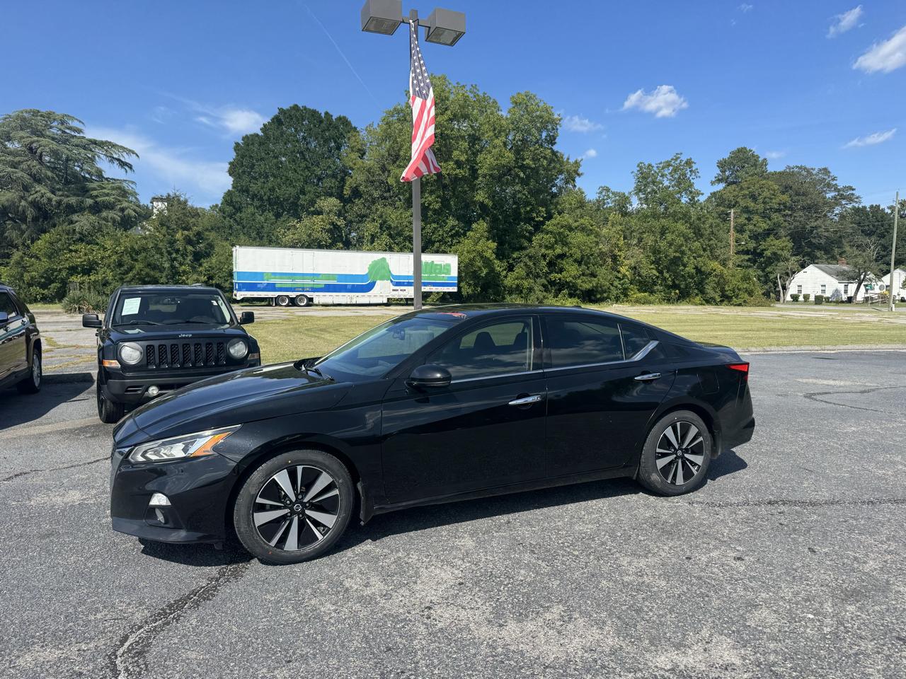 Nissan Altima 2.5 SV Sedan 2020