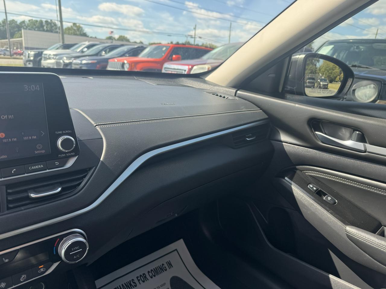 Nissan Altima 2.5 SV Sedan 2020