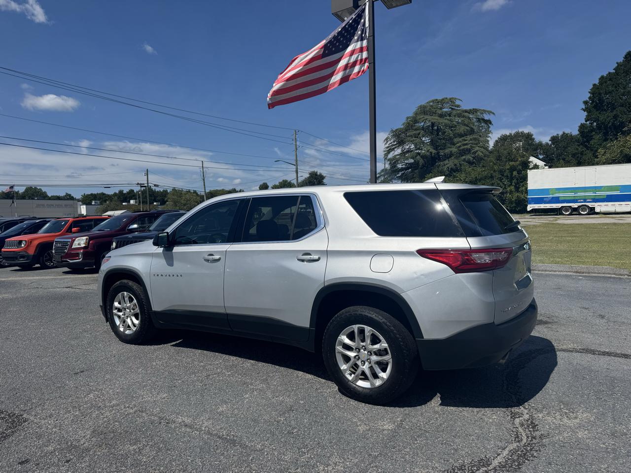 Chevrolet Traverse AWD 4dr LS w/1LS 2020