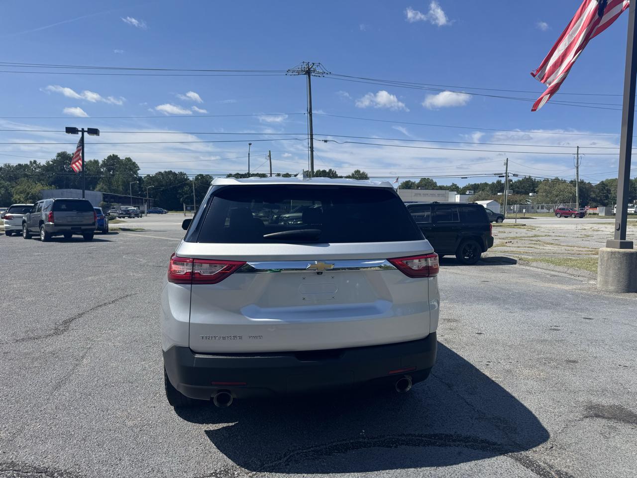 Chevrolet Traverse AWD 4dr LS w/1LS 2020