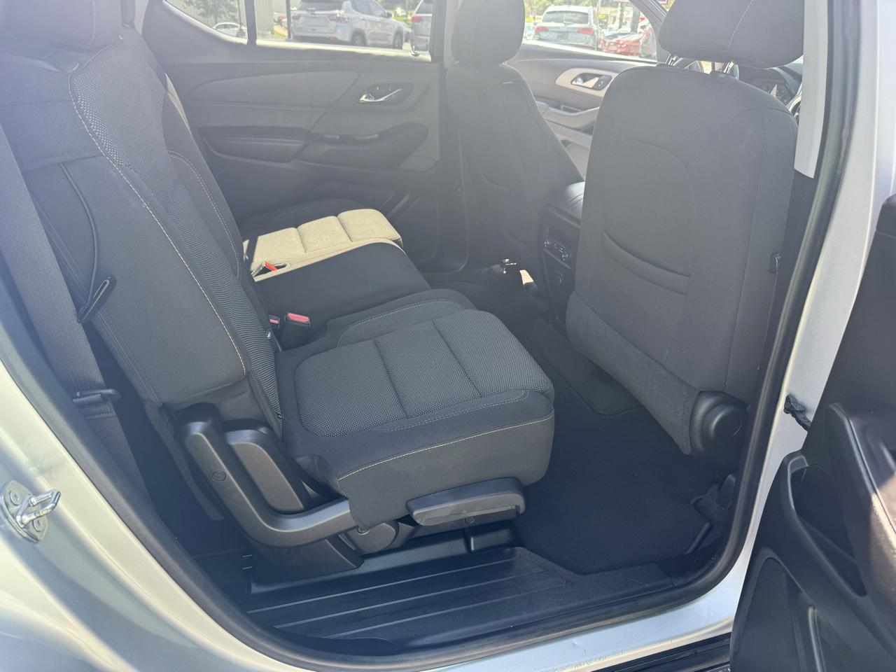 Chevrolet Traverse AWD 4dr LS w/1LS 2020