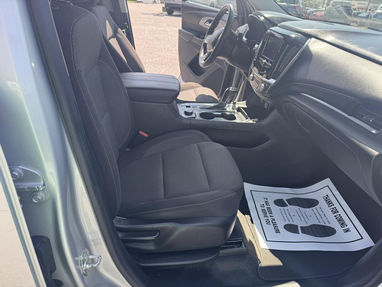 Chevrolet Traverse AWD 4dr LS w/1LS 2020