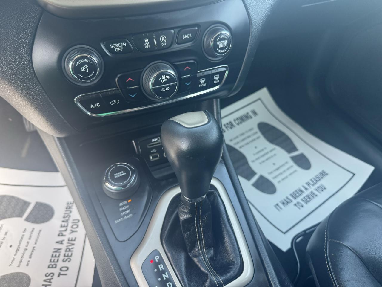 Jeep Cherokee 4WD 4dr Limited 2016