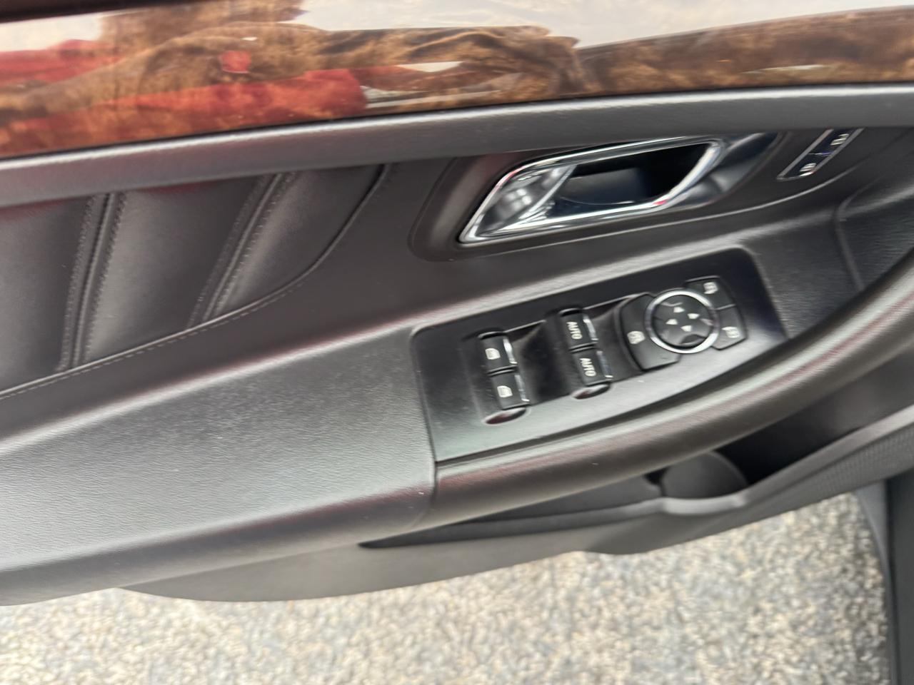 Ford Taurus Limited FWD 2017