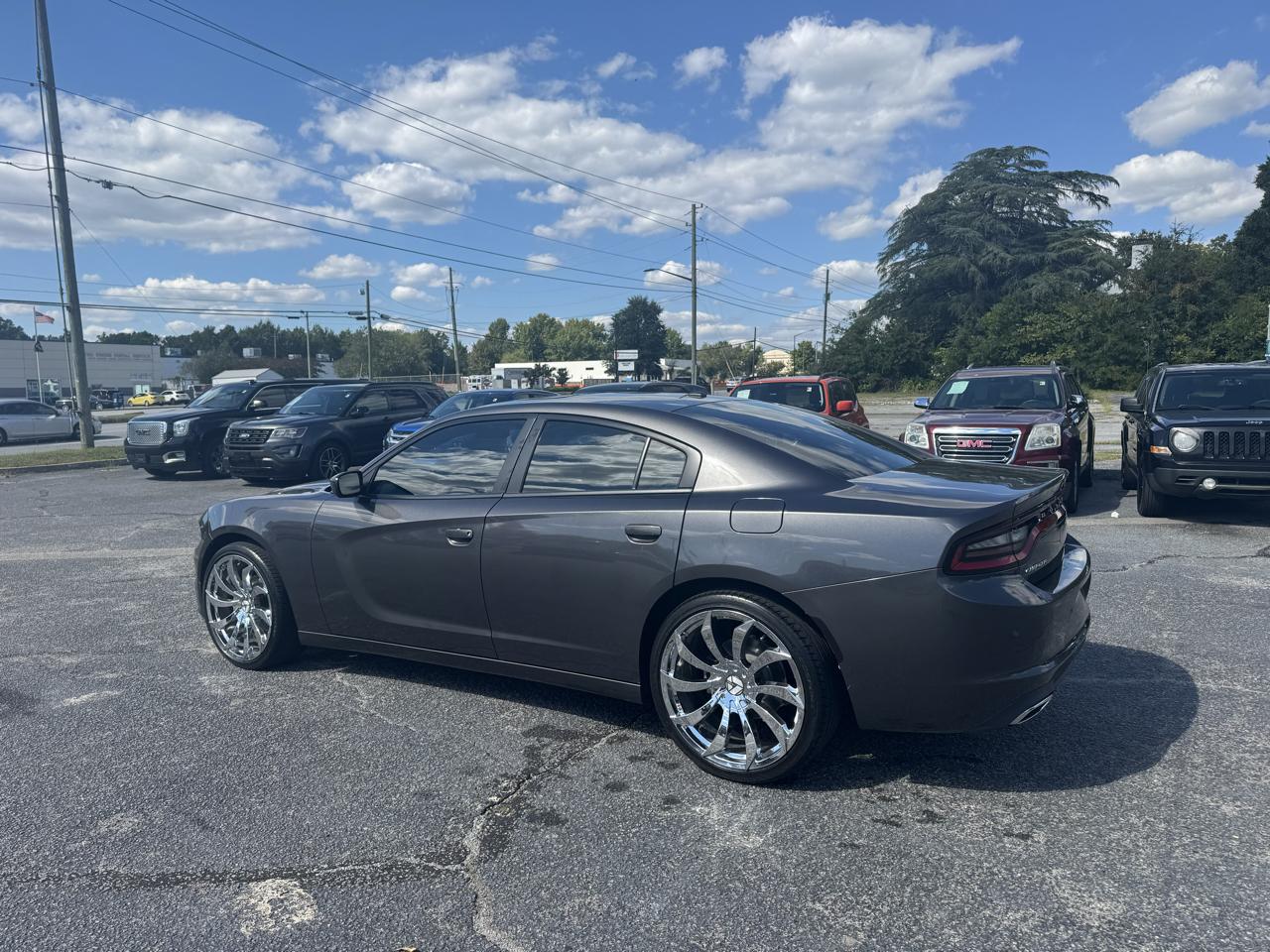 Dodge Charger SXT RWD 2019