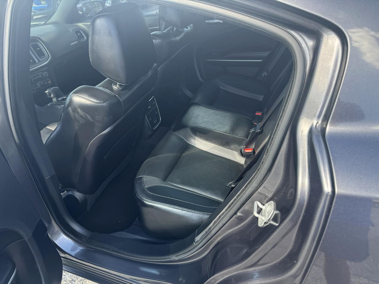 Dodge Charger SXT RWD 2019