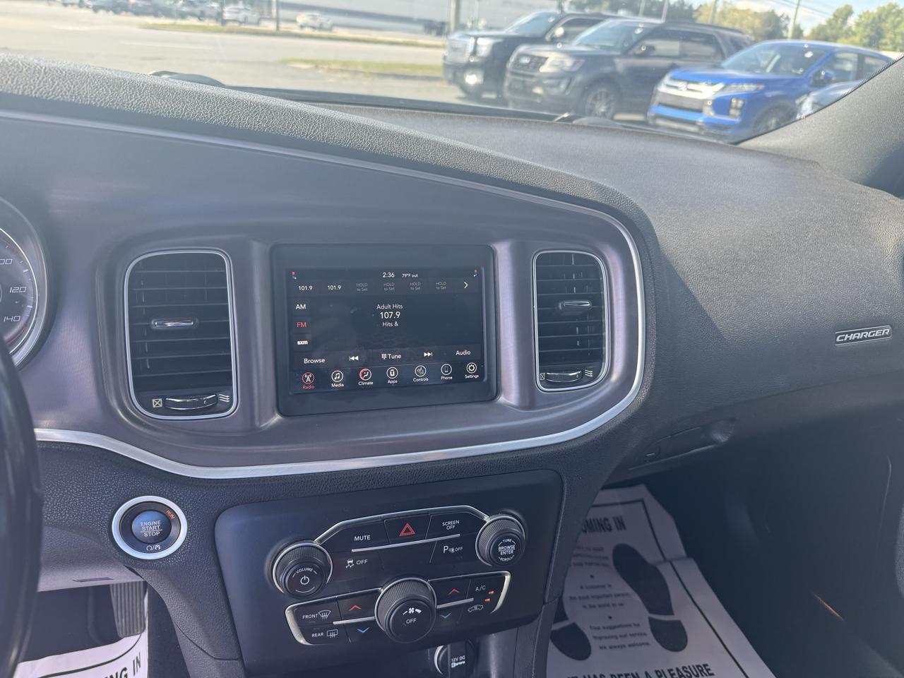 Dodge Charger SXT RWD 2019