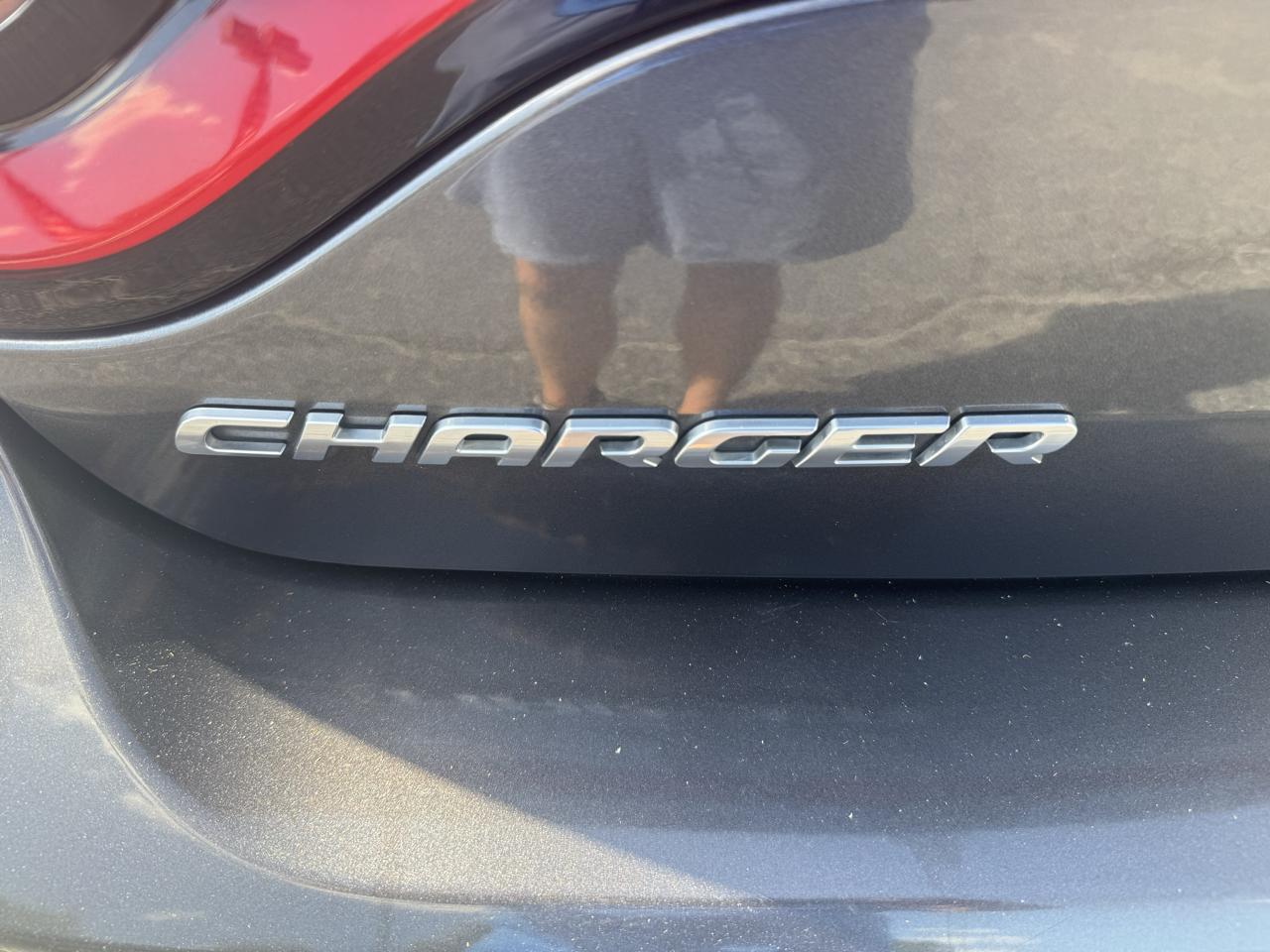 Dodge Charger SXT RWD 2019