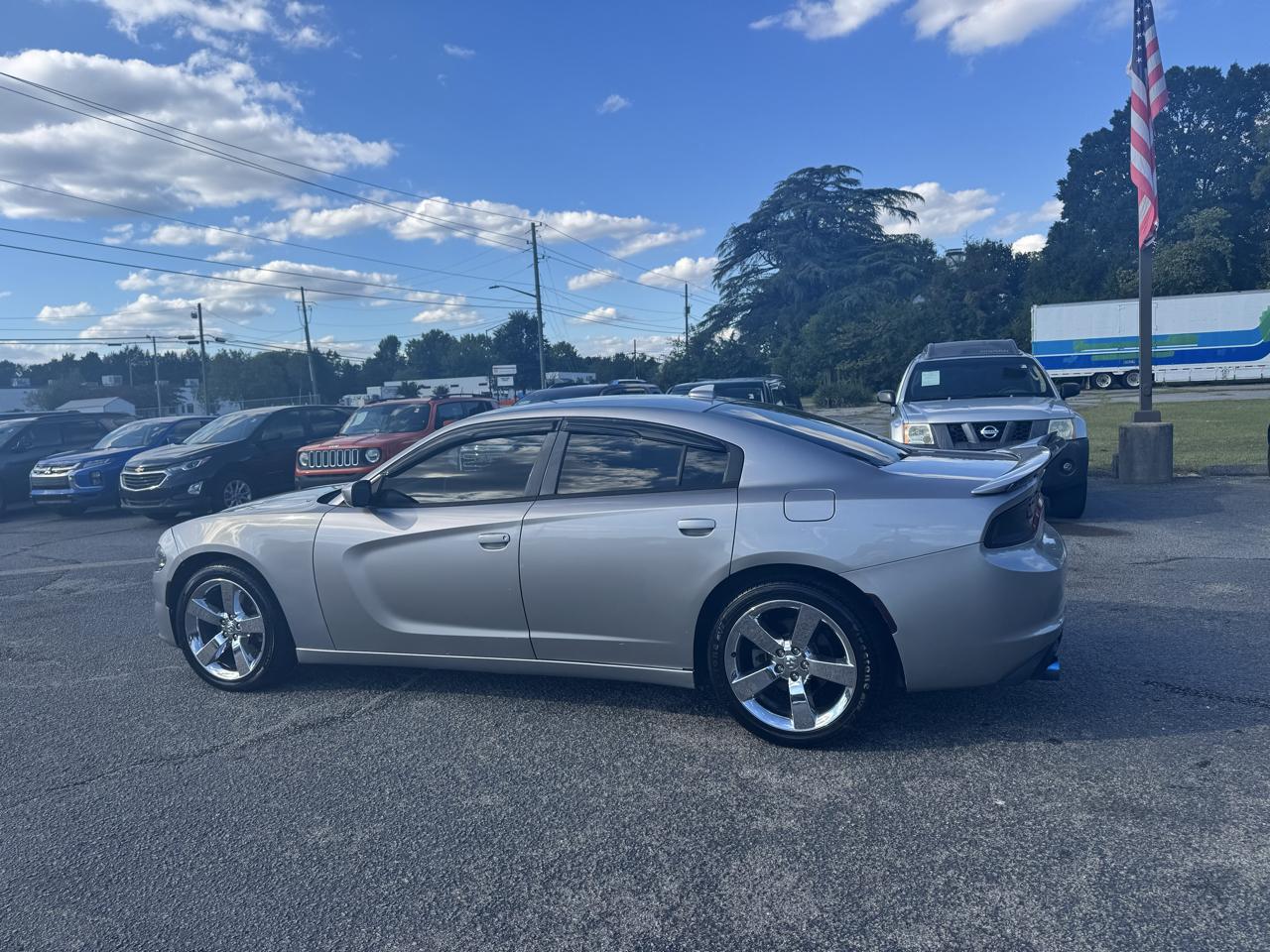 Dodge Charger 4dr Sdn RT RWD 2015