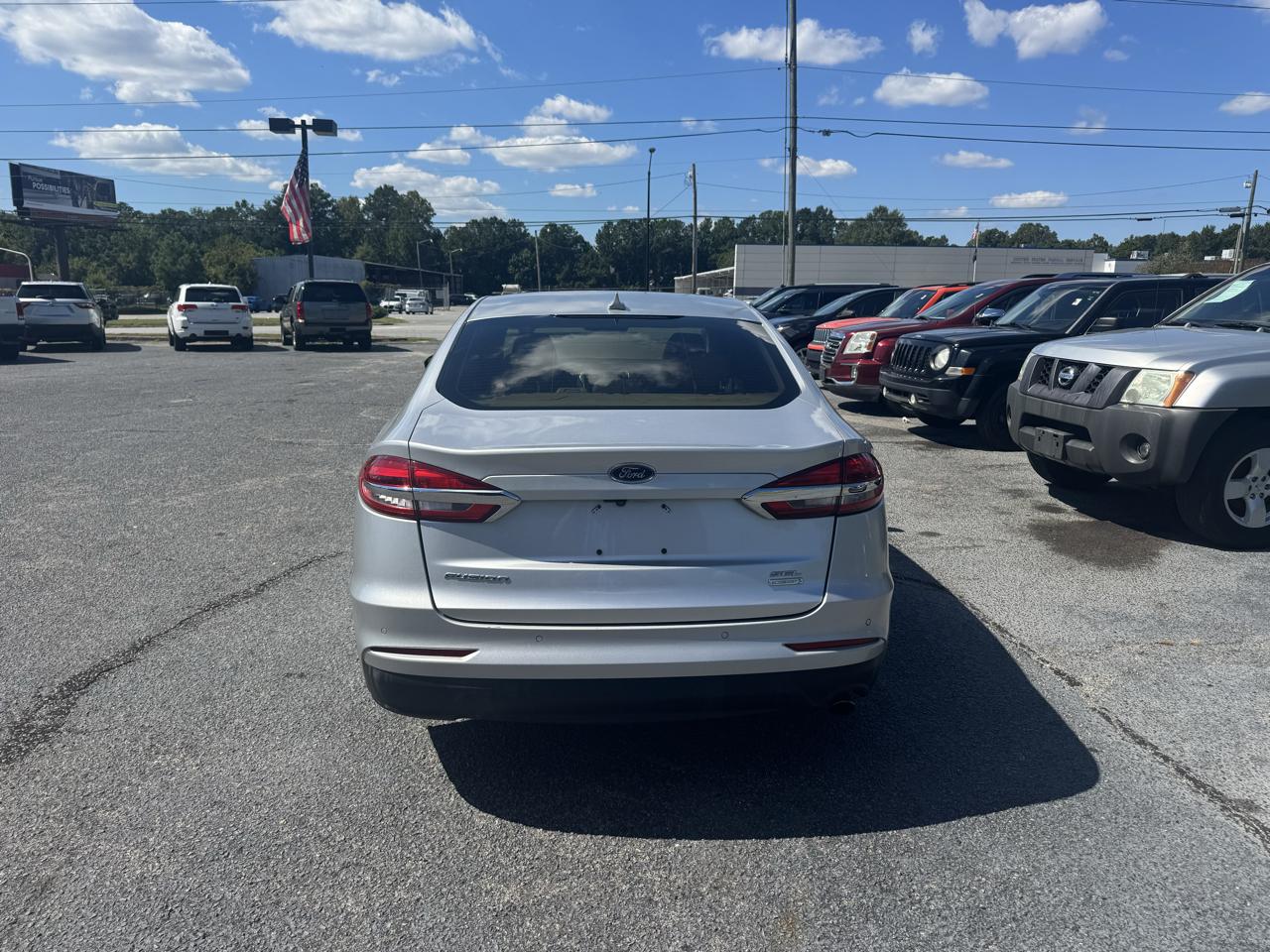 Ford Fusion SEL FWD 2019
