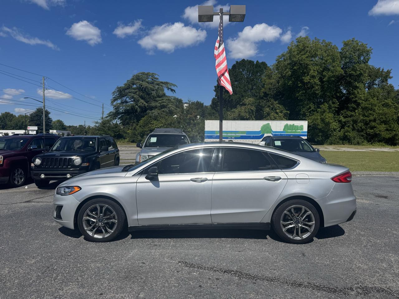 Ford Fusion SEL FWD 2019