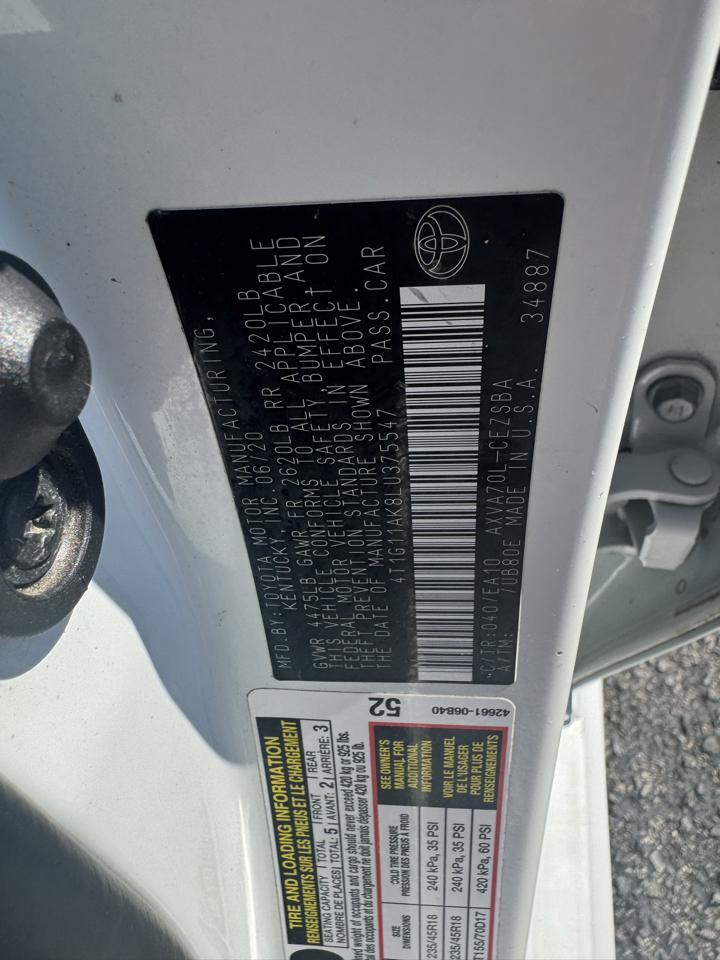 Toyota Camry SE Auto (Natl) 2020