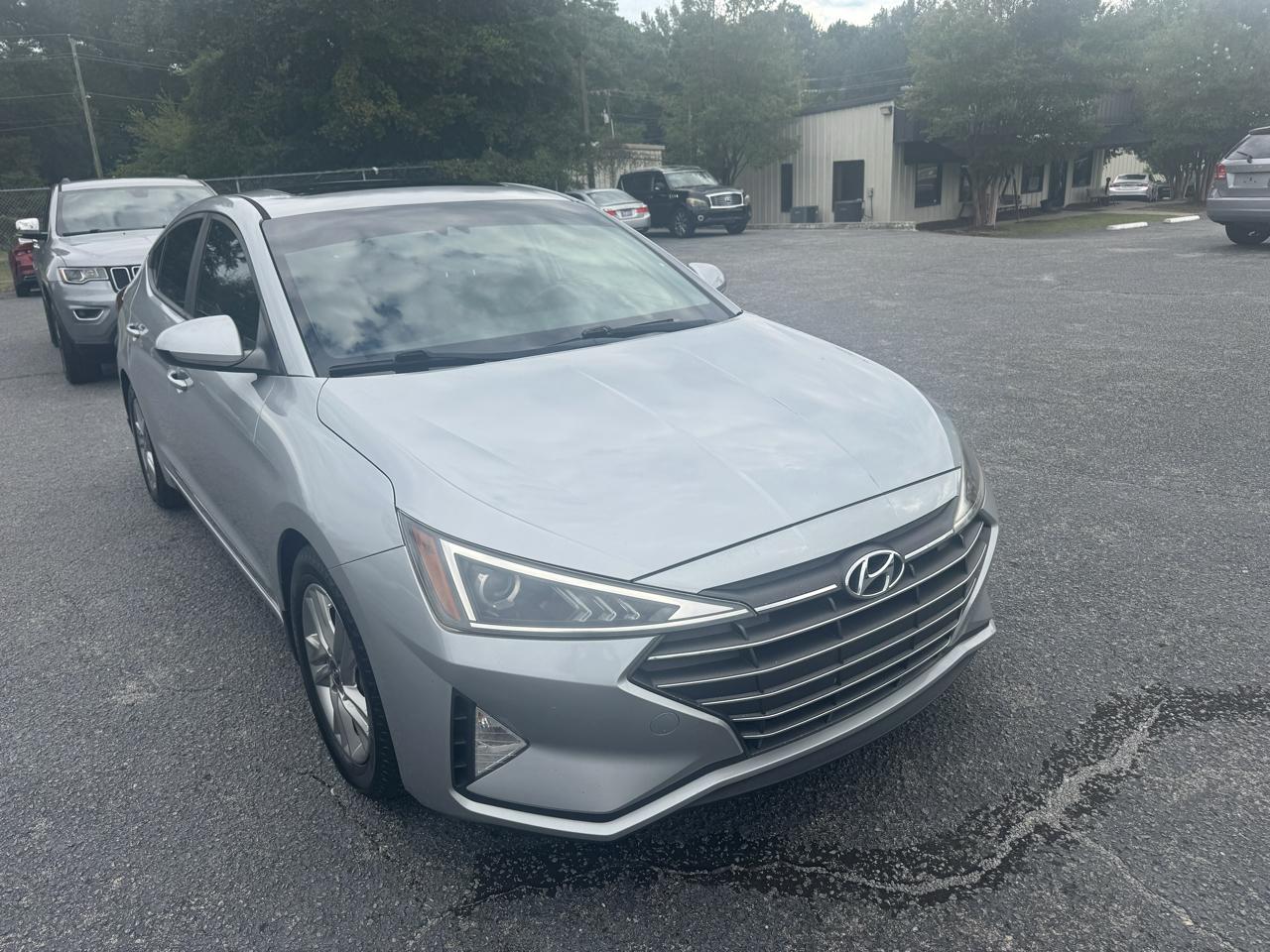 Hyundai Elantra Value Edition IVT 2020