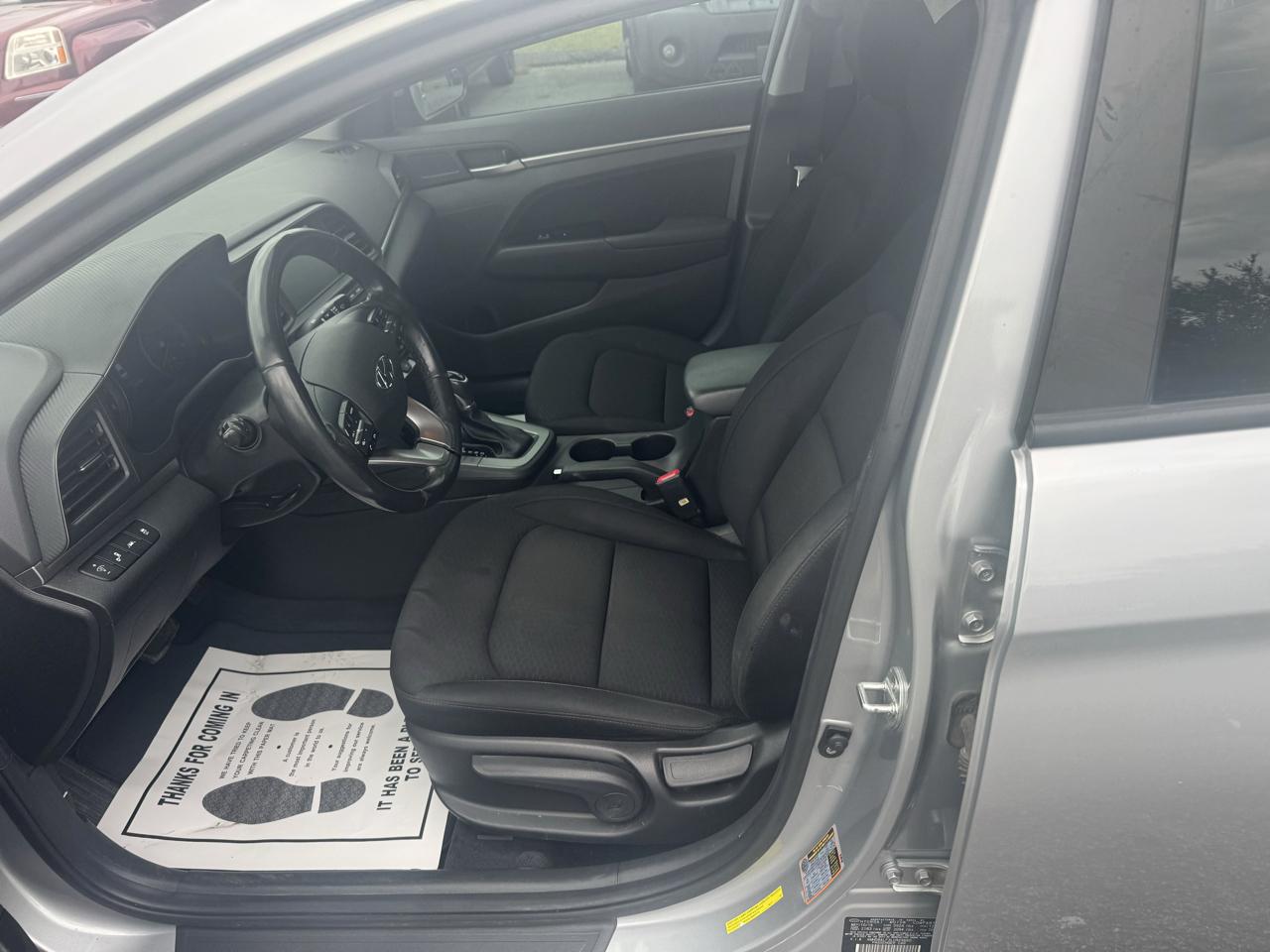 Hyundai Elantra Value Edition IVT 2020