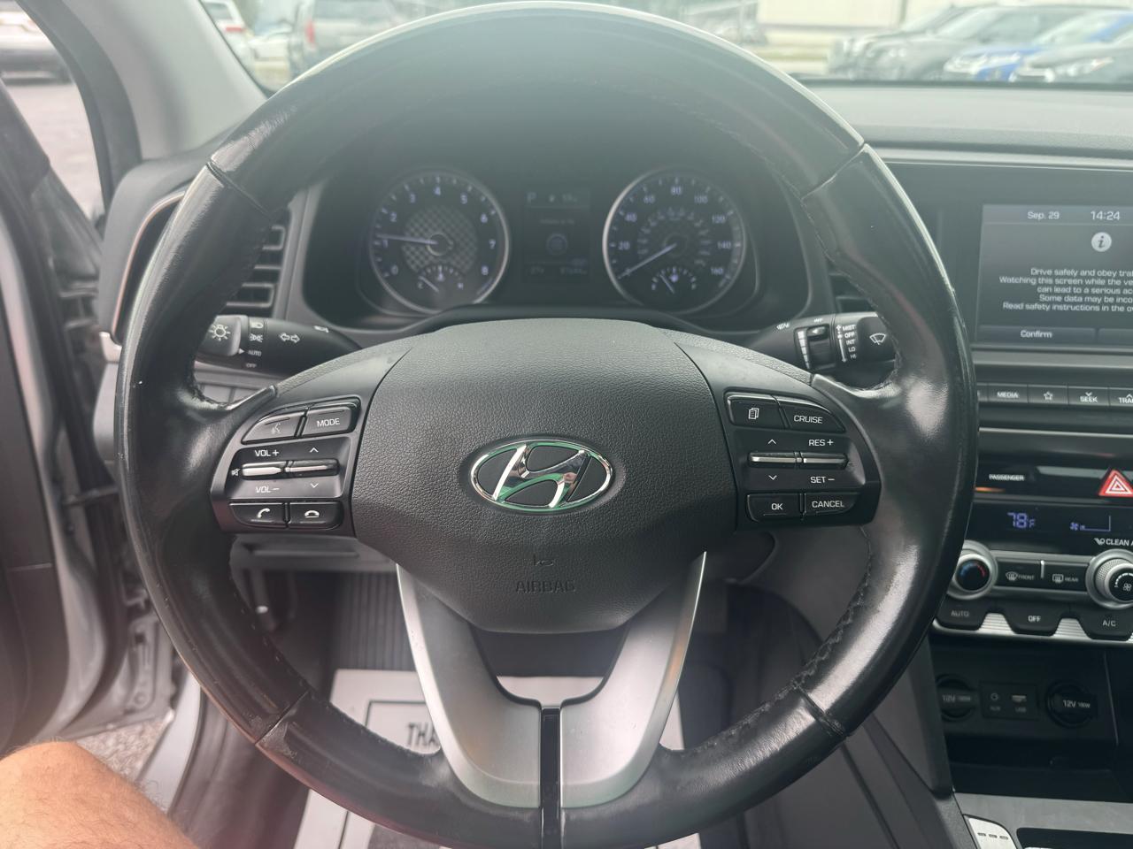 Hyundai Elantra Value Edition IVT 2020