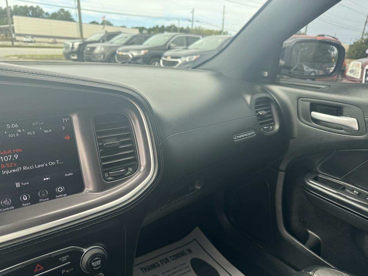 Dodge Charger SXT RWD 2020
