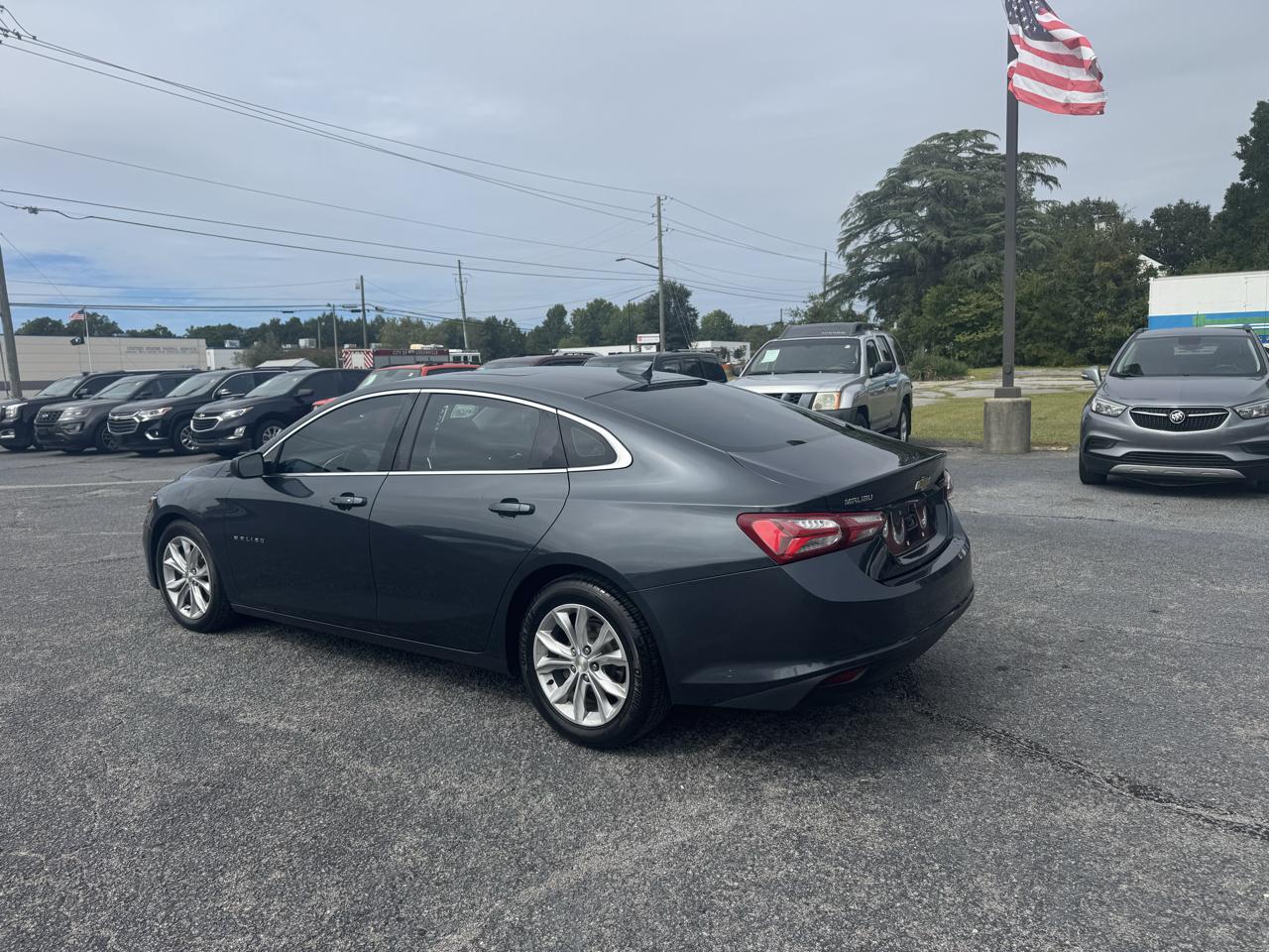 Chevrolet Malibu 4dr Sdn LT 2021