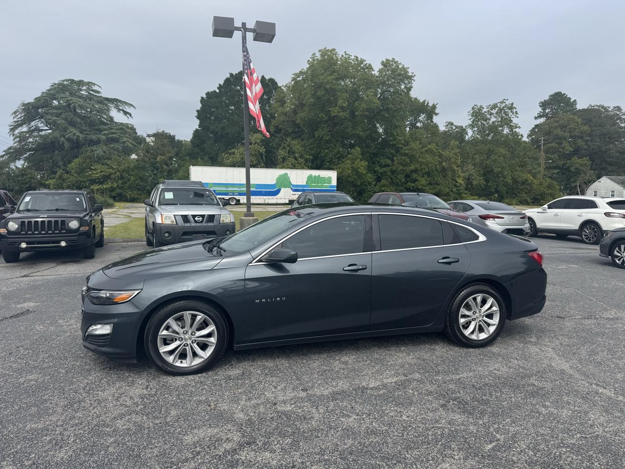 Chevrolet Malibu 4dr Sdn LT 2021