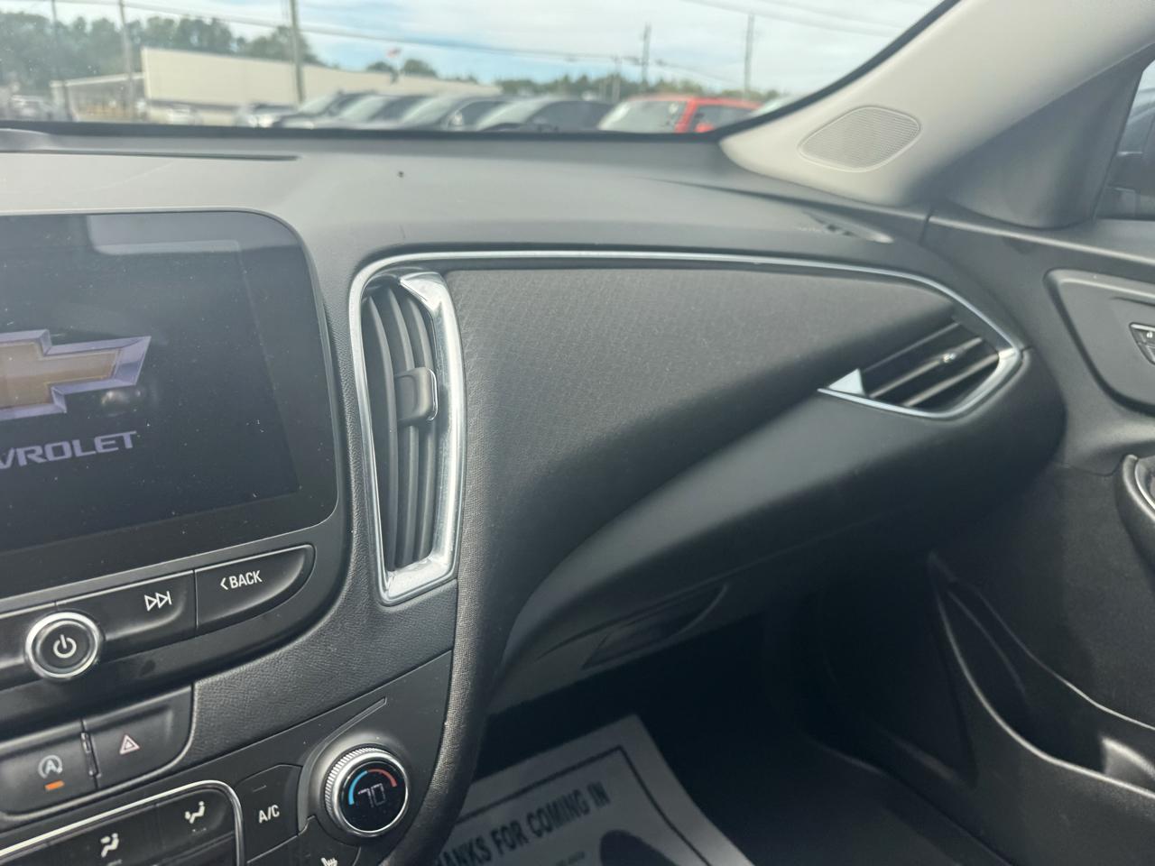 Chevrolet Malibu 4dr Sdn LT 2021