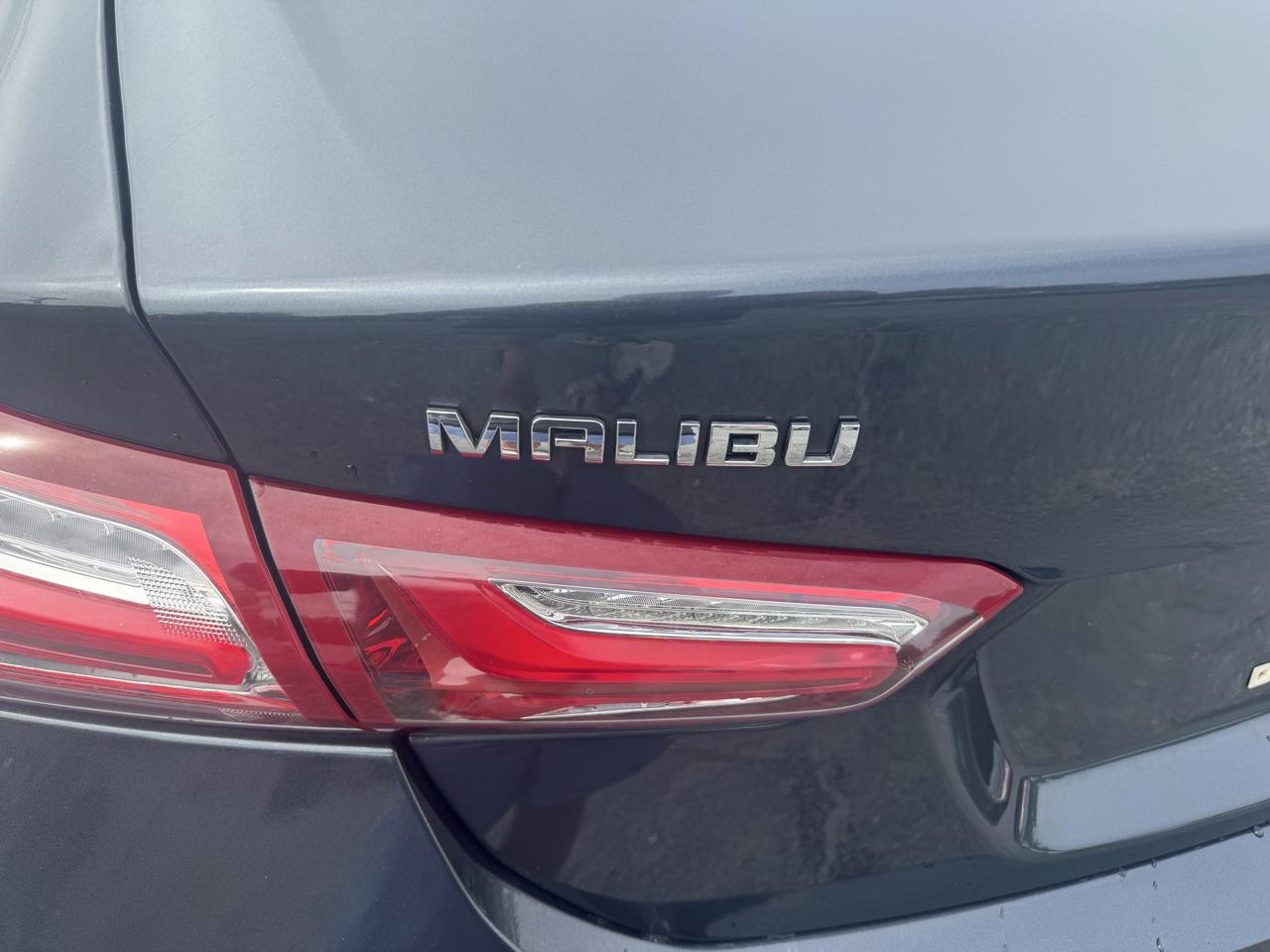 Chevrolet Malibu 4dr Sdn LT 2021