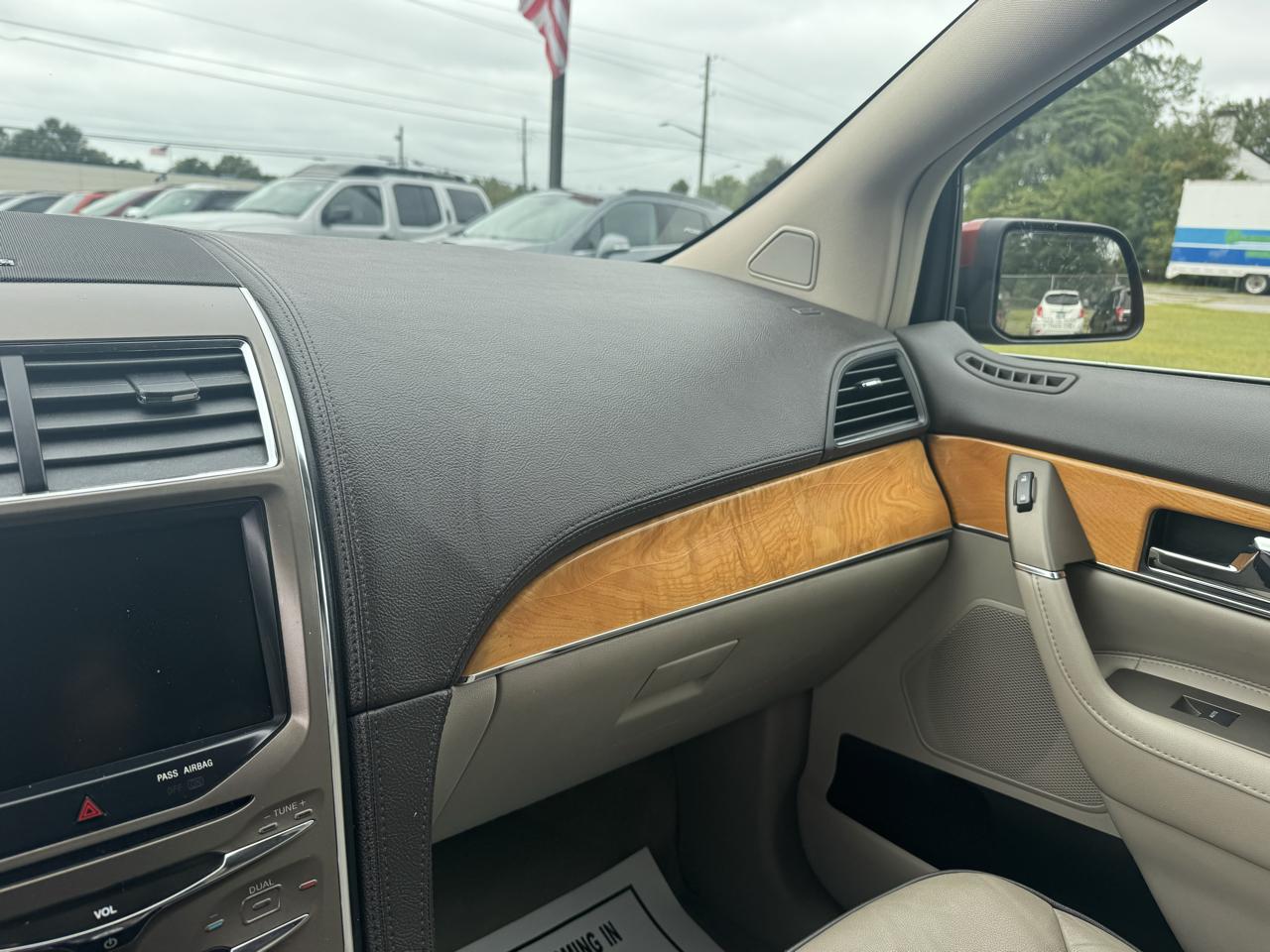 Lincoln MKX AWD 4dr 2014