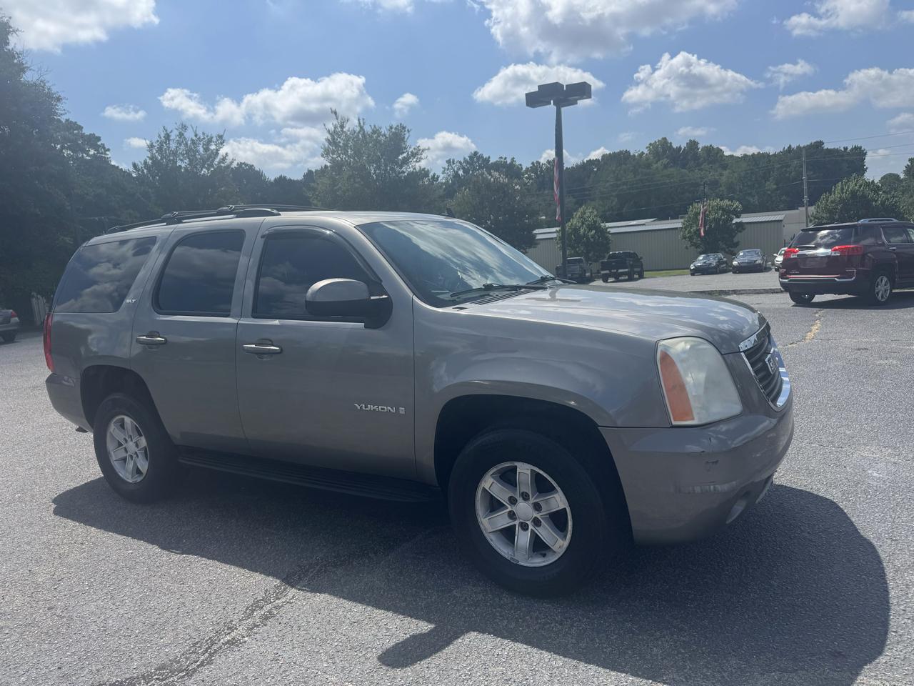 GMC Yukon 4WD 4dr 1500 SLT w/4SB 2009
