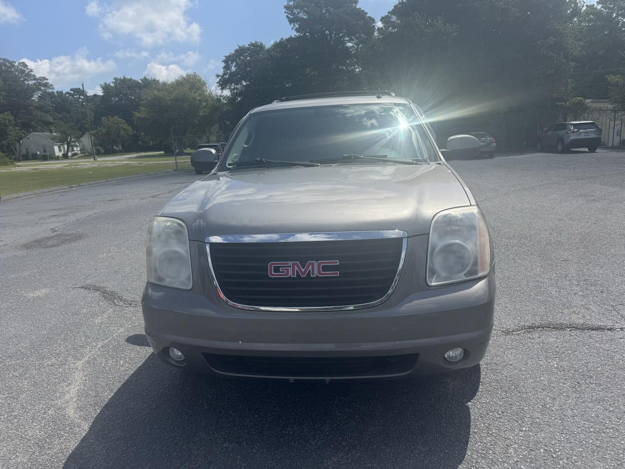 GMC Yukon 4WD 4dr 1500 SLT w/4SB 2009