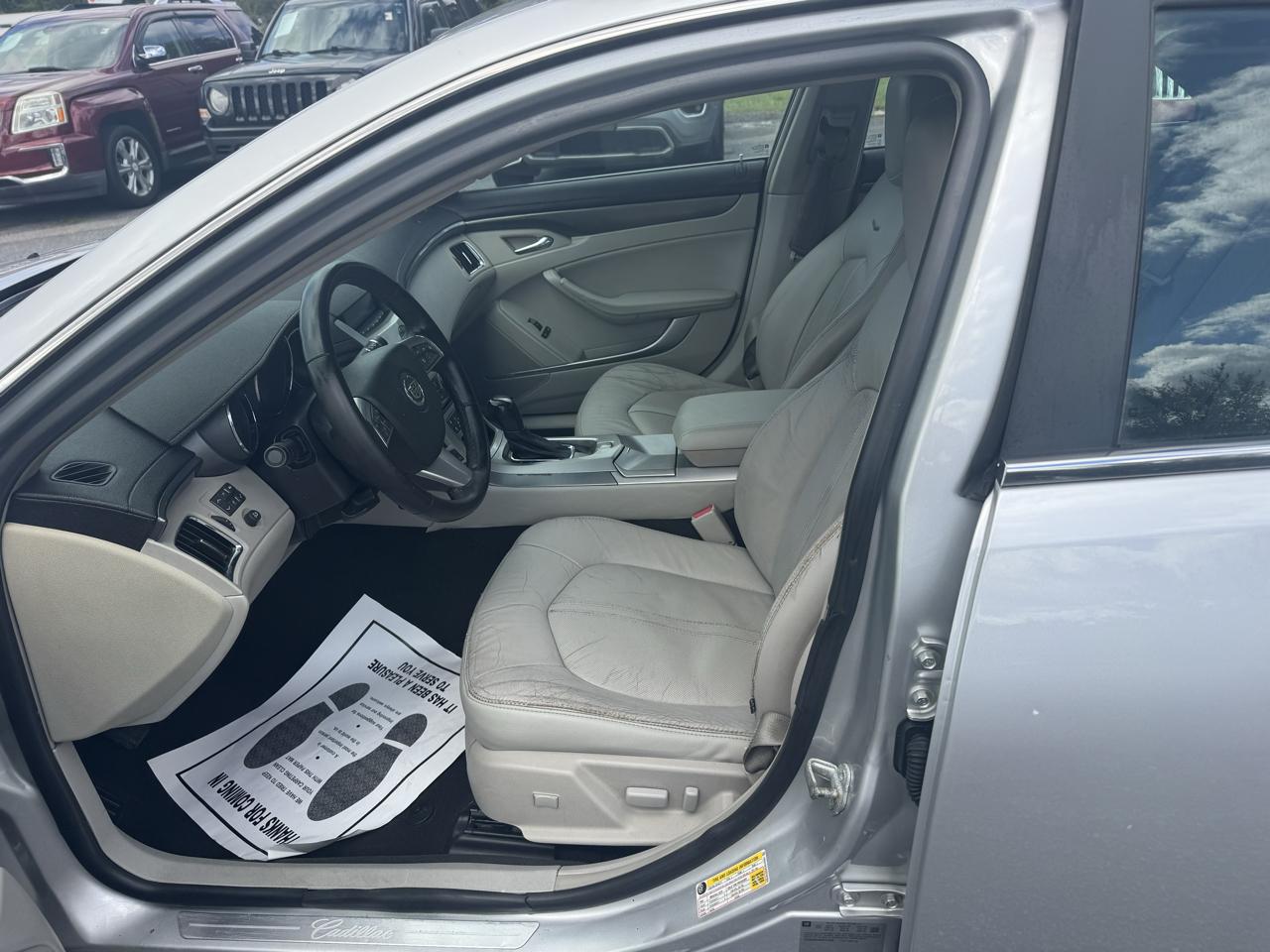 Cadillac CTS Sedan 4dr Sdn 3.0L Luxury RWD 2013