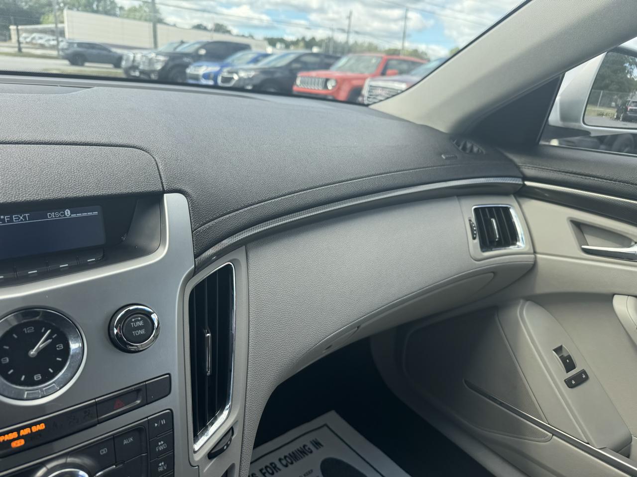 Cadillac CTS Sedan 4dr Sdn 3.0L Luxury RWD 2013
