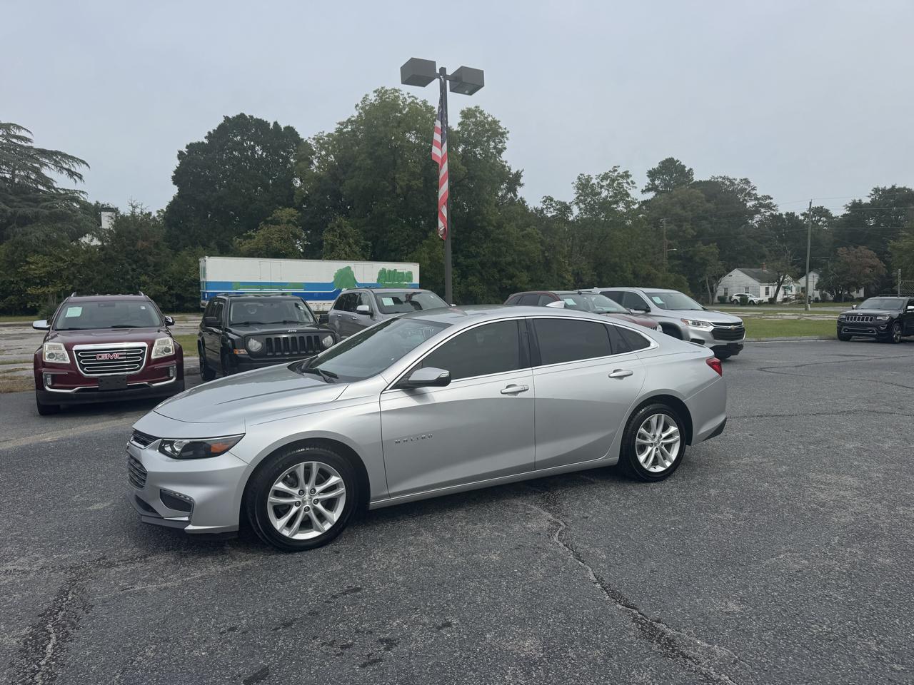 Chevrolet Malibu 4dr Sdn LT w/1LT 2017
