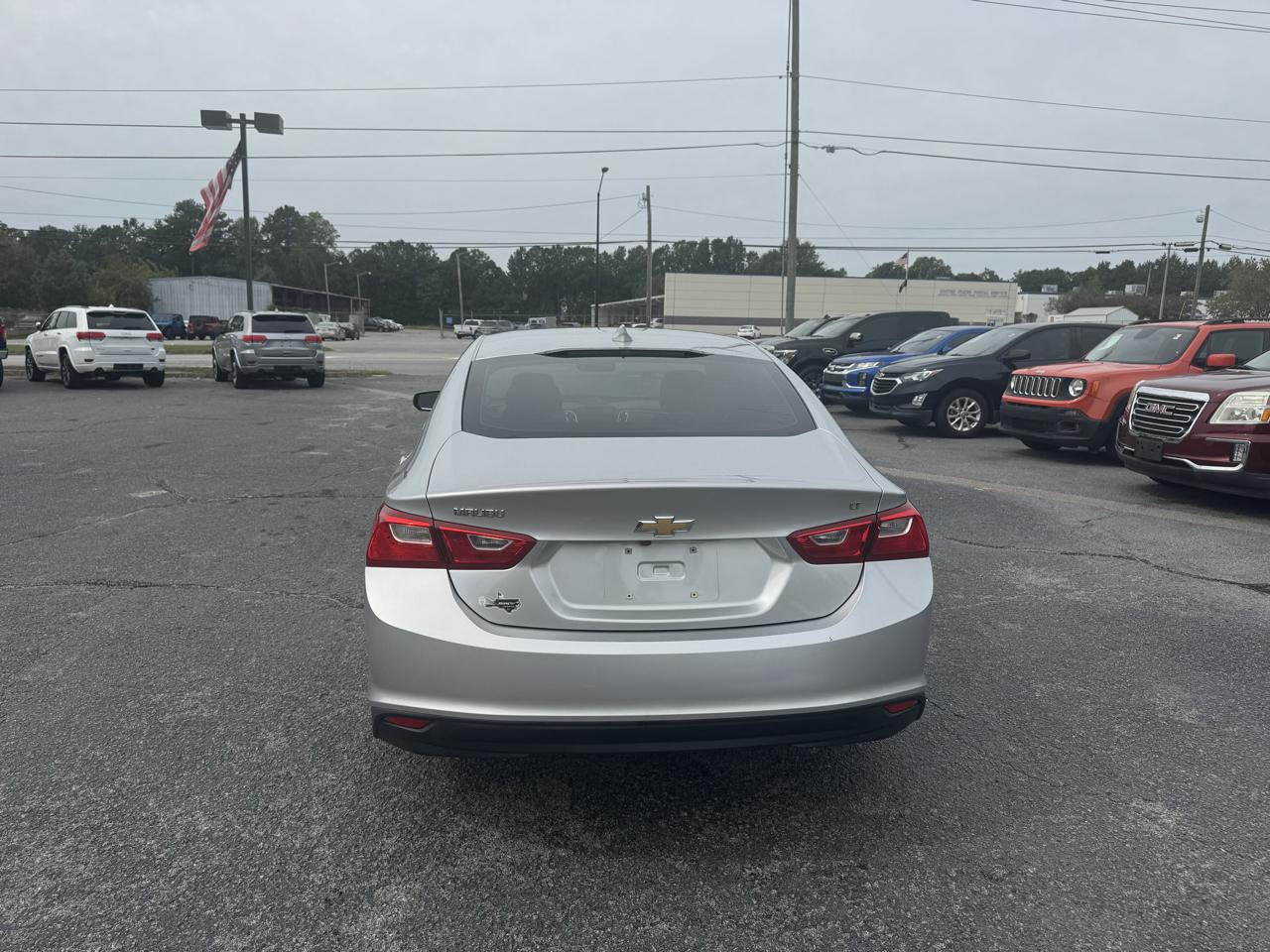 Chevrolet Malibu 4dr Sdn LT w/1LT 2017