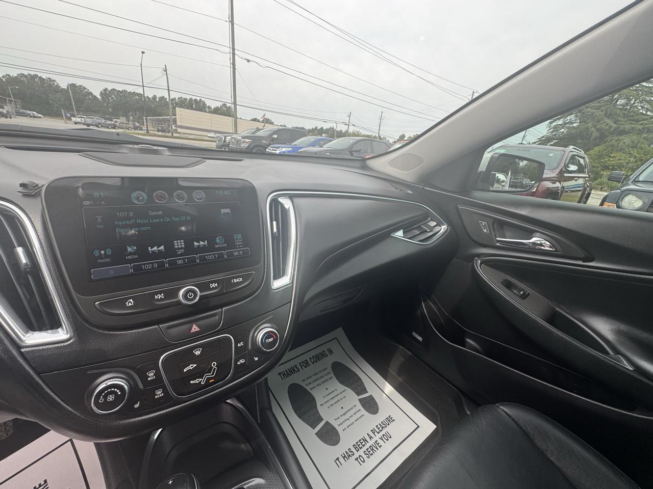 Chevrolet Malibu 4dr Sdn LT w/1LT 2017