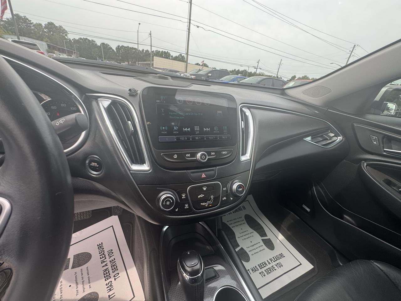 Chevrolet Malibu 4dr Sdn LT w/1LT 2017
