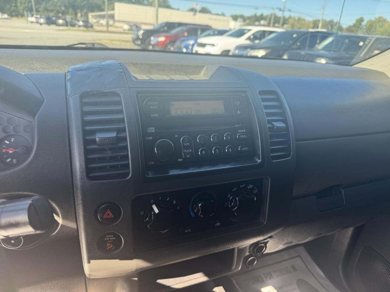 Nissan Frontier 2WD SE King Cab V6 Auto 2005