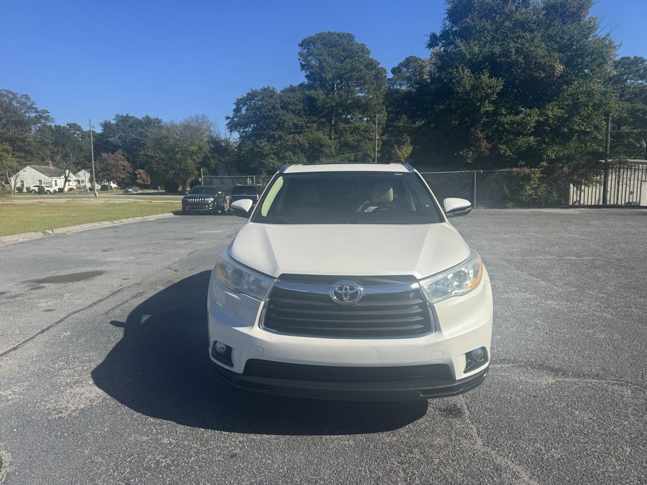 Toyota Highlander AWD 4dr V6 XLE (Natl) 2014