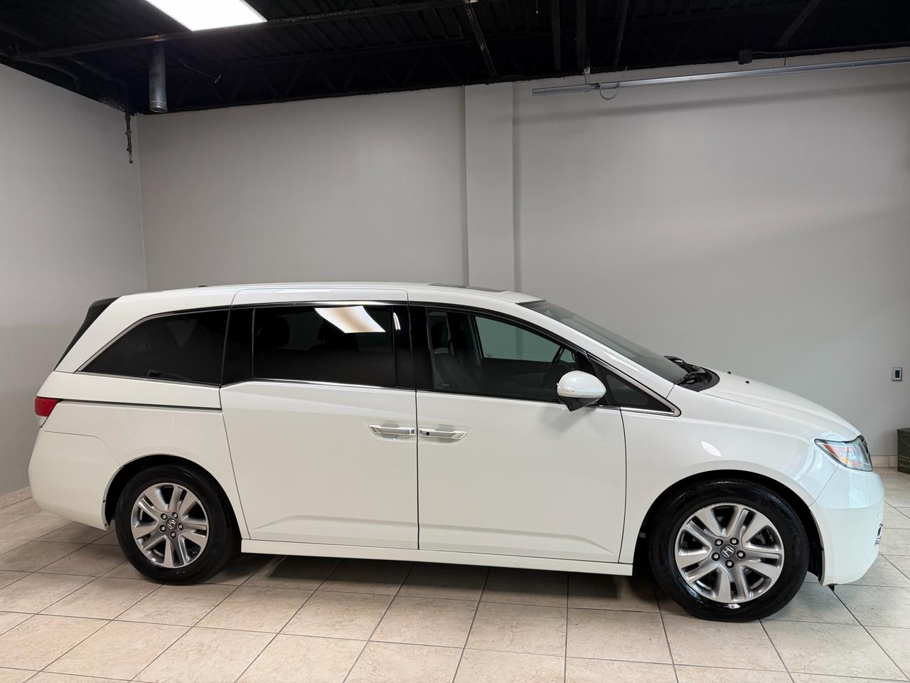 Honda Odyssey 5dr Touring 2016