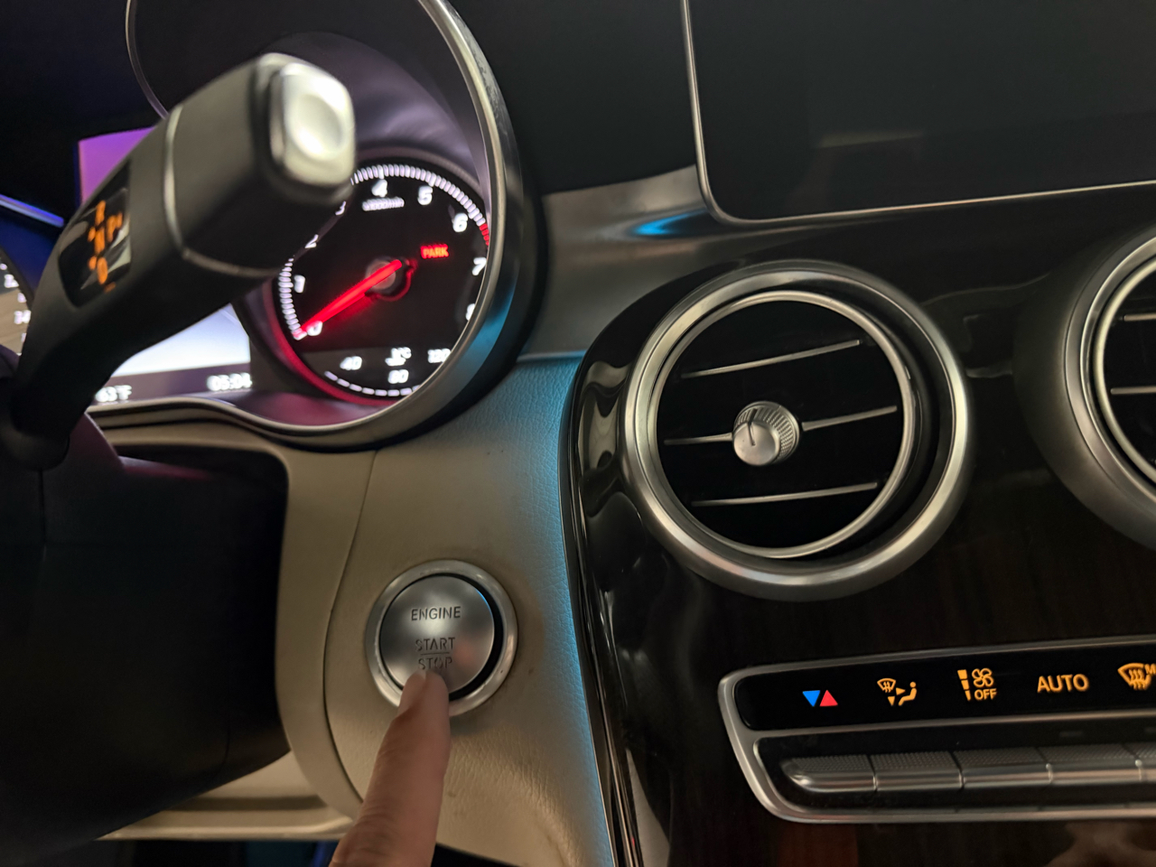 Mercedes-Benz C-Class C 300 4MATIC Coupe 2017