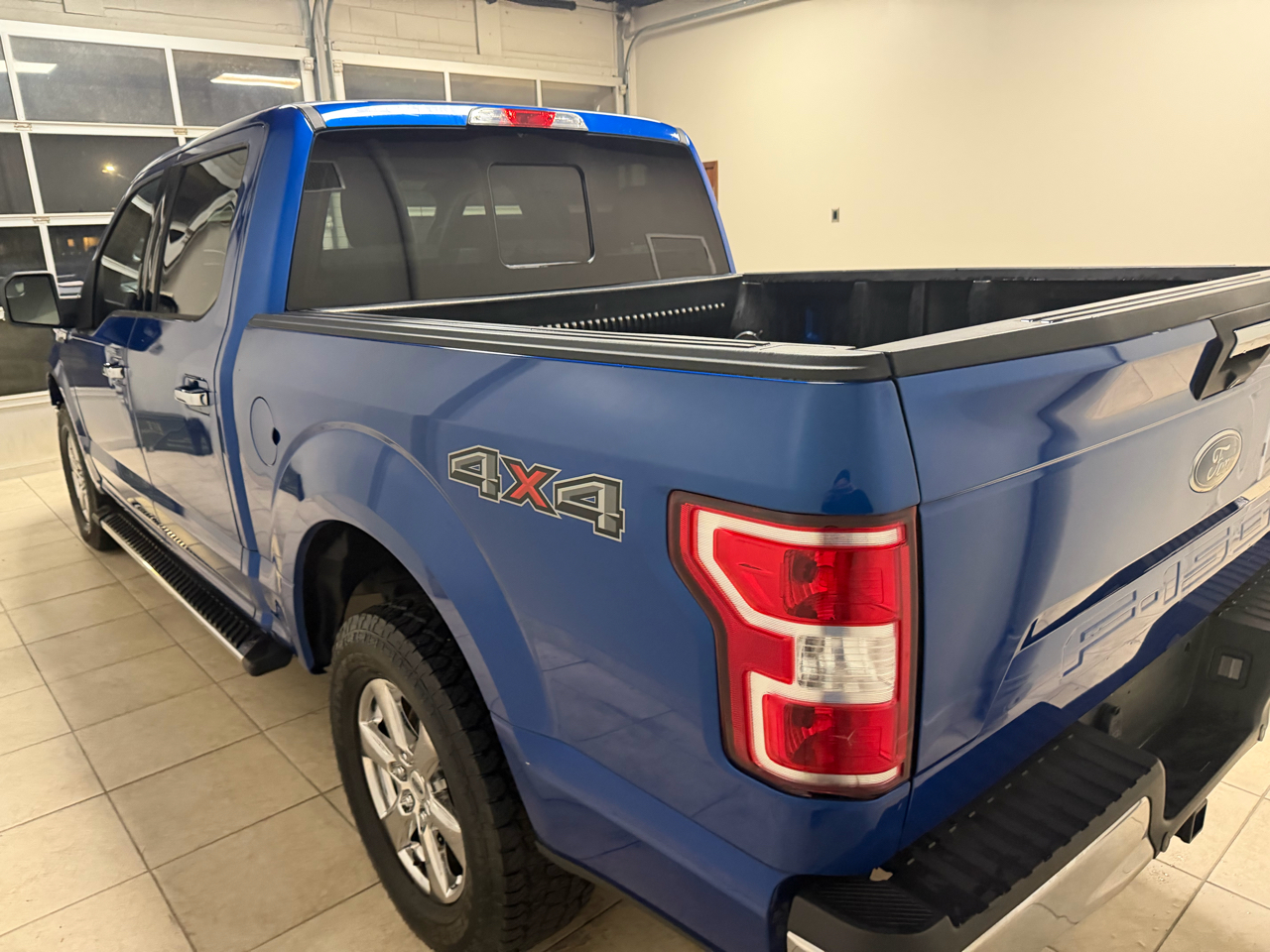 Ford F-150 4WD SuperCrew 150" XLT 2018
