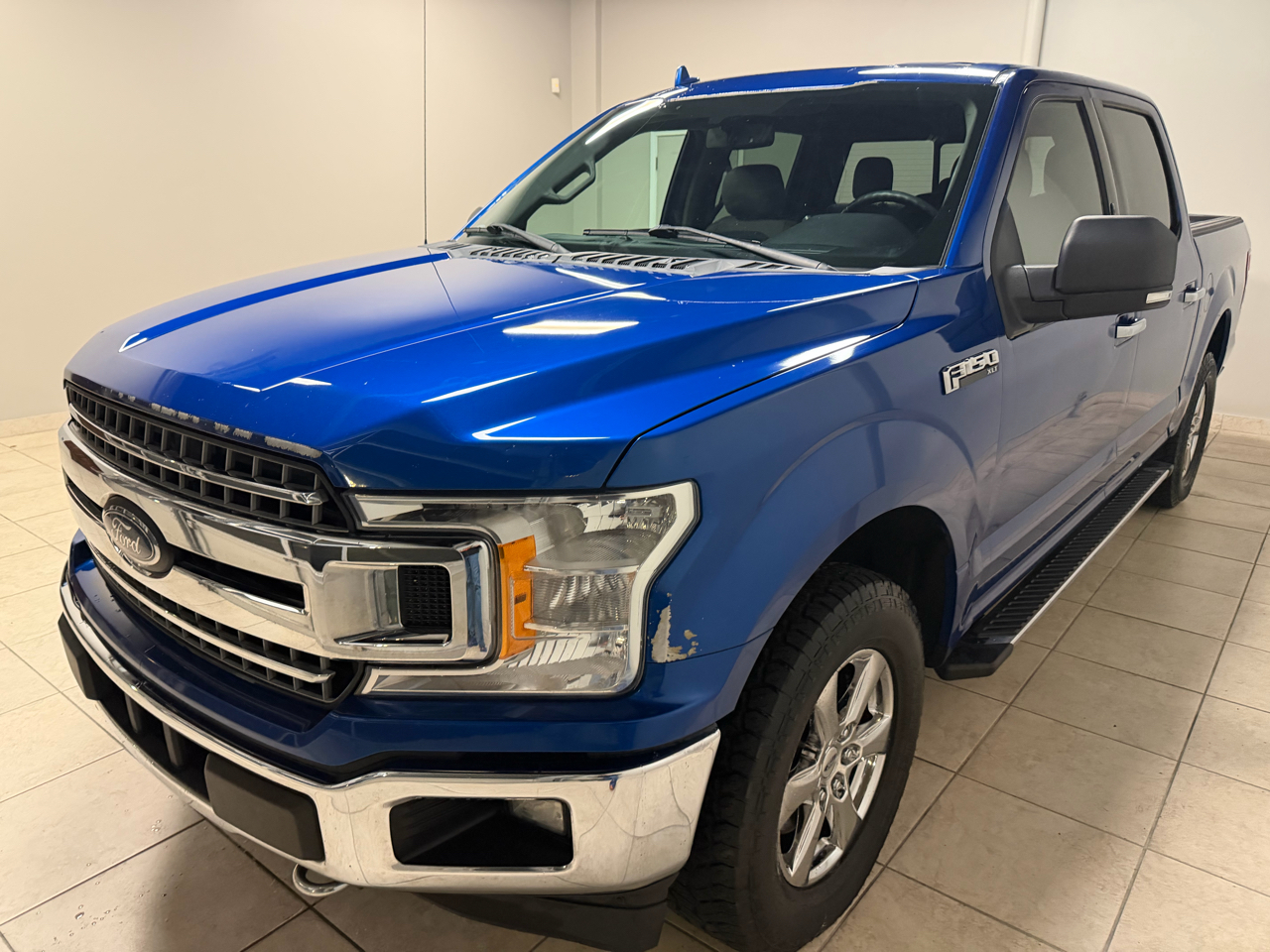 Ford F-150 4WD SuperCrew 150" XLT 2018
