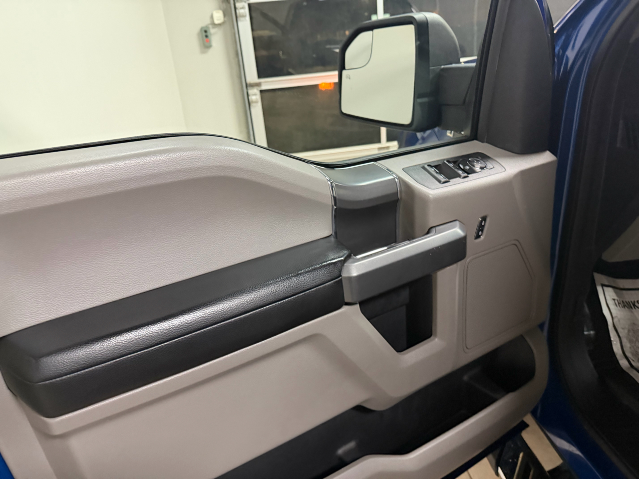 Ford F-150 4WD SuperCrew 150" XLT 2018