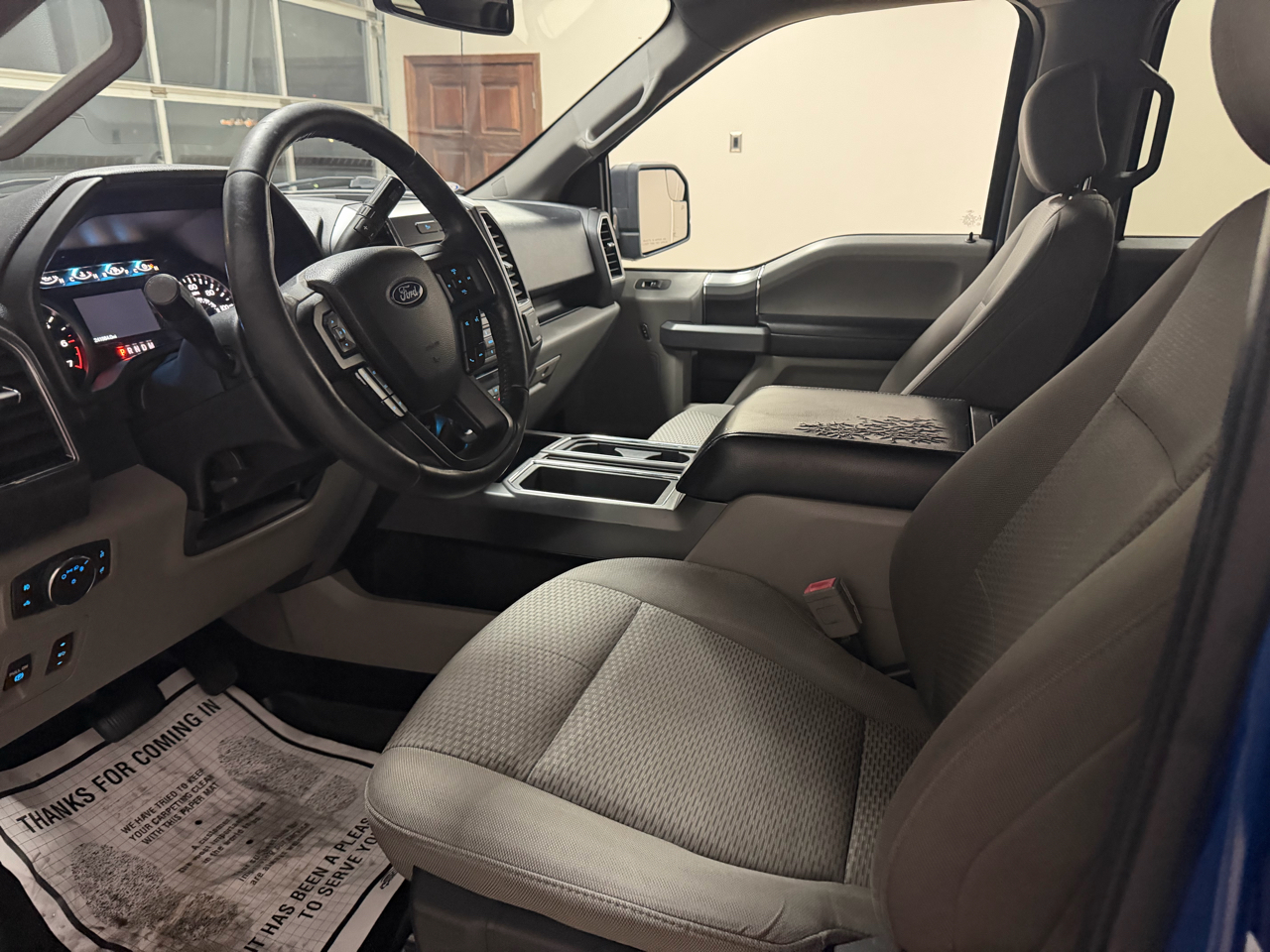 Ford F-150 4WD SuperCrew 150" XLT 2018