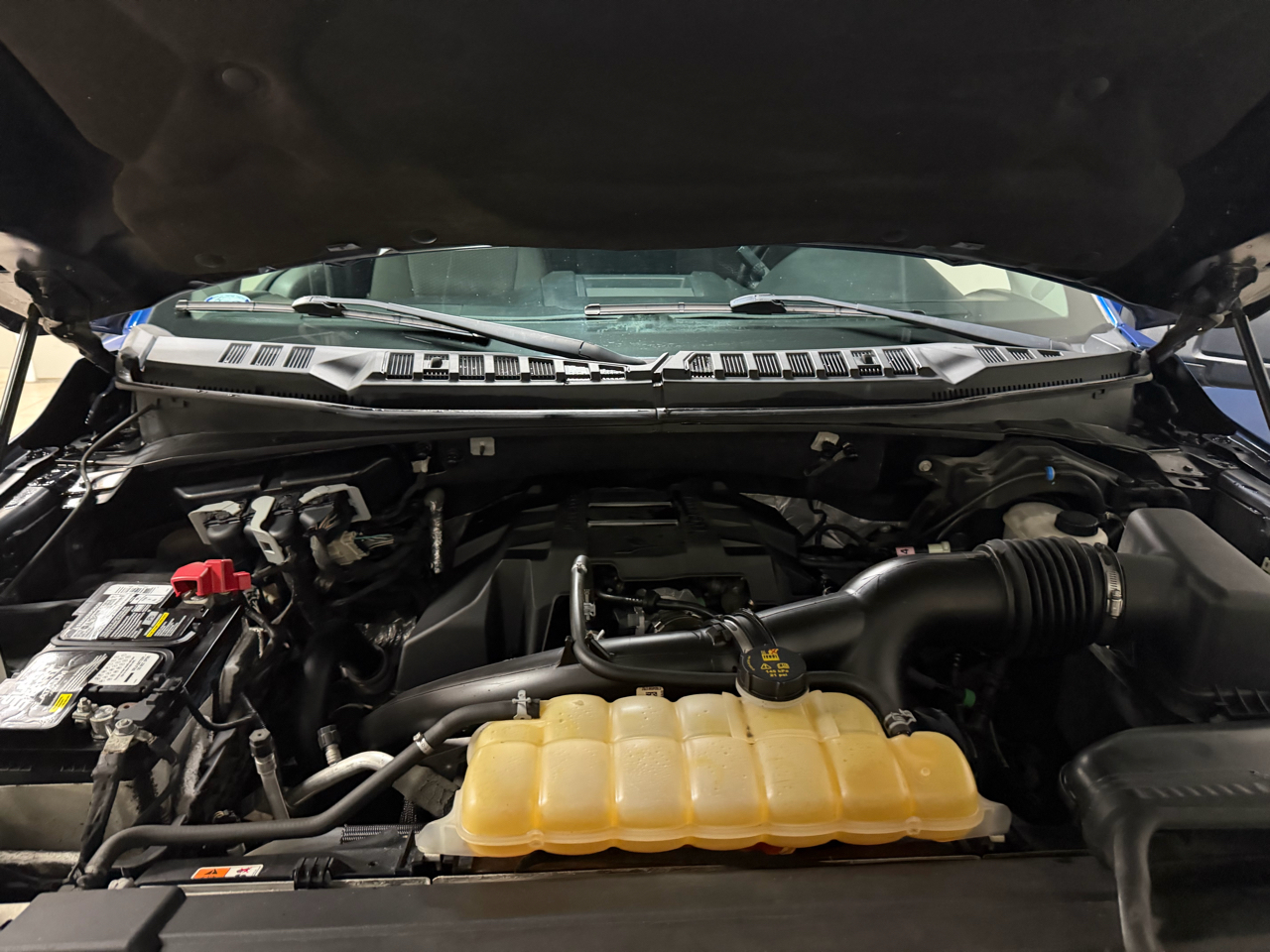 Ford F-150 4WD SuperCrew 150" XLT 2018