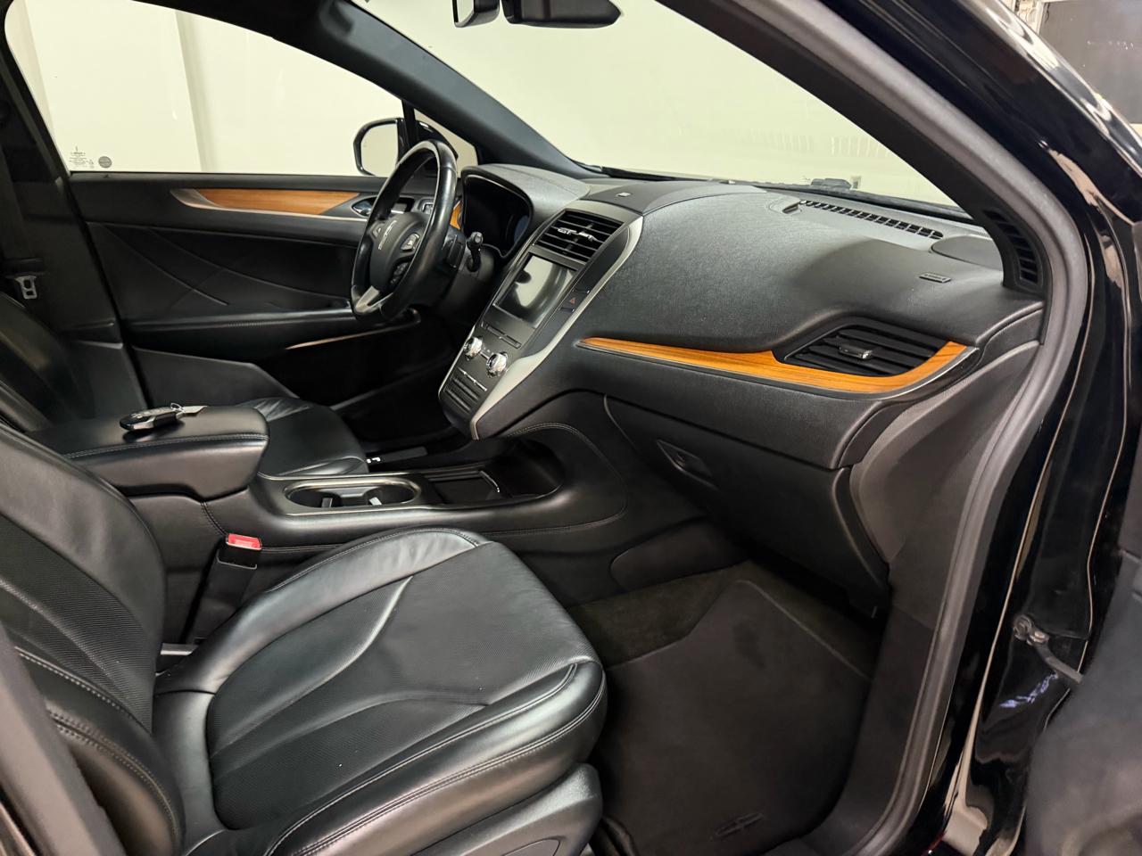 Lincoln MKC AWD 4dr Reserve 2016