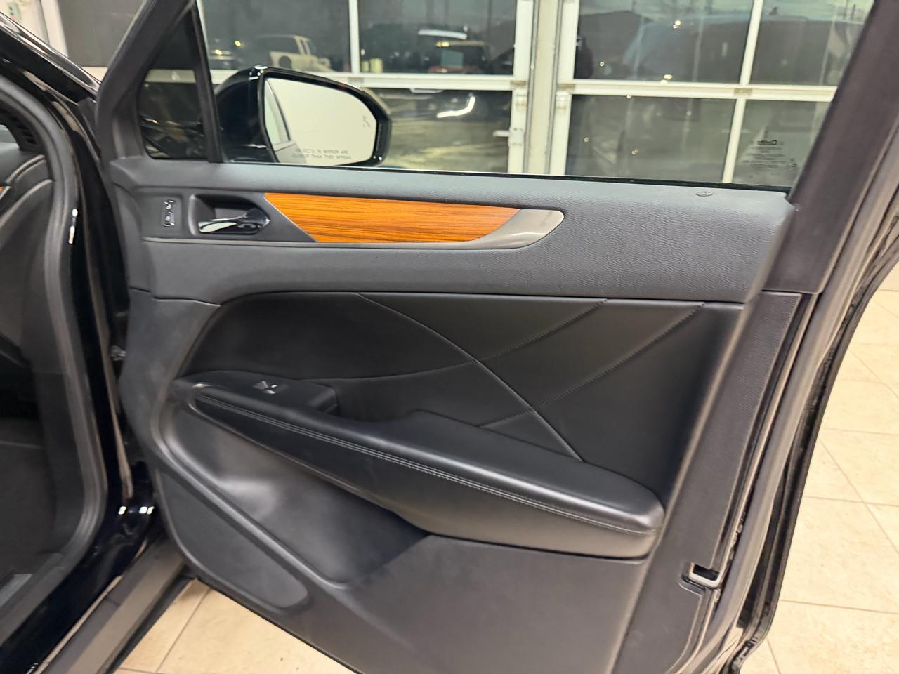 Lincoln MKC AWD 4dr Reserve 2016