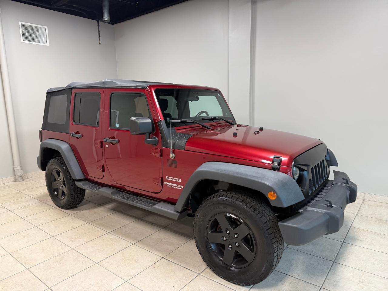 Jeep Wrangler Unlimited 4WD 4dr Sport 2011