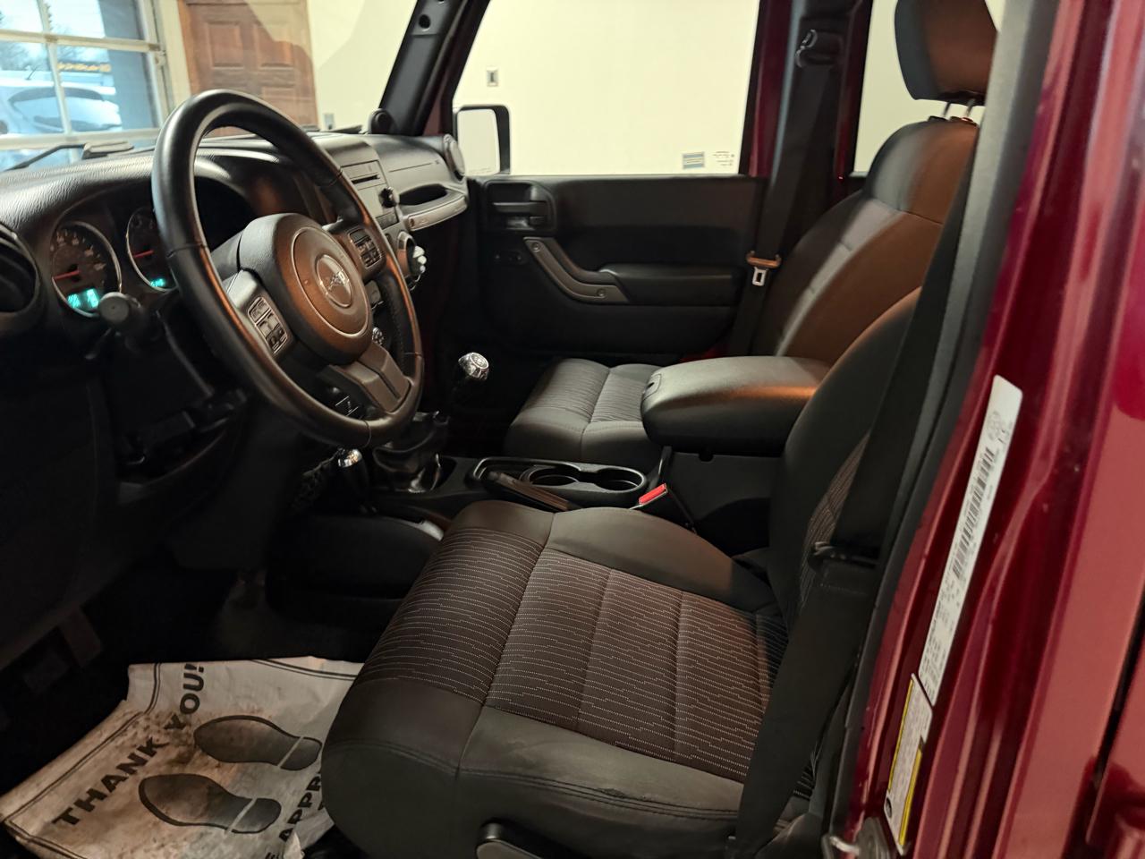 Jeep Wrangler Unlimited 4WD 4dr Sport 2011