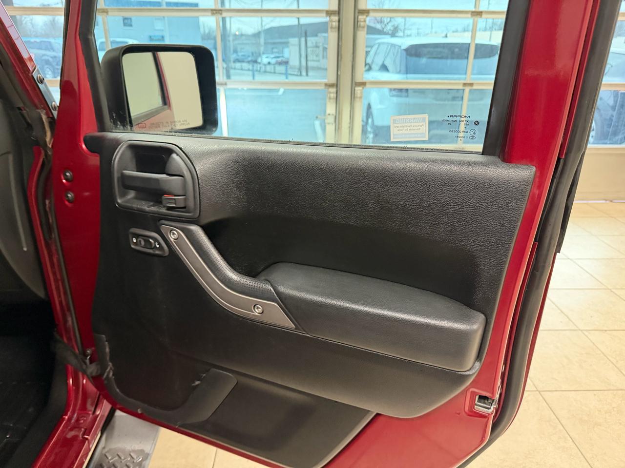 Jeep Wrangler Unlimited 4WD 4dr Sport 2011